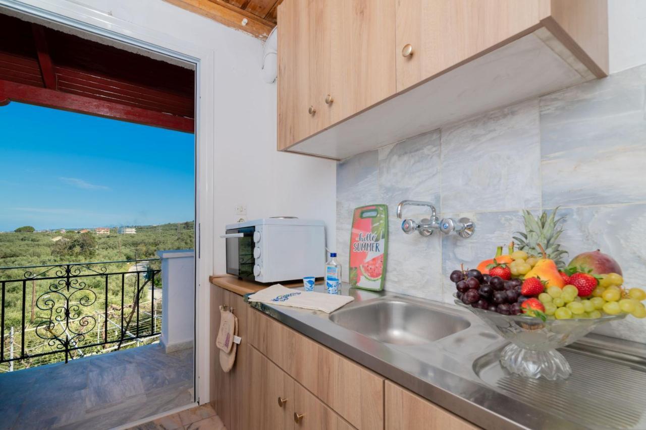 Agnadi Sea View Apartments Alikanász Kültér fotó